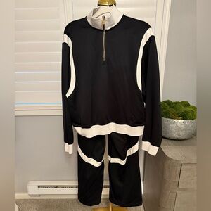 Jordan Women’s Black Cream Oversized Track Set 23 Zip Pullover & Pants Size M